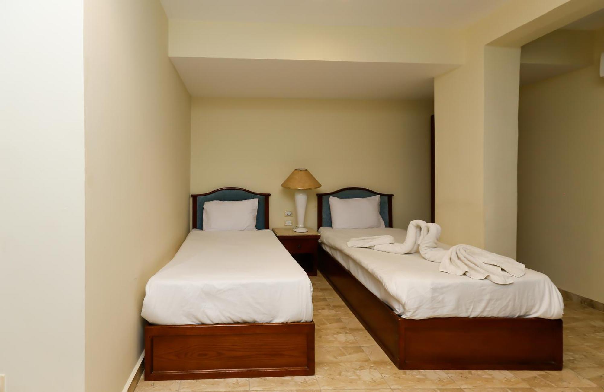 Pyramids Glory Inn Kafrat al Jabal Ngoại thất bức ảnh